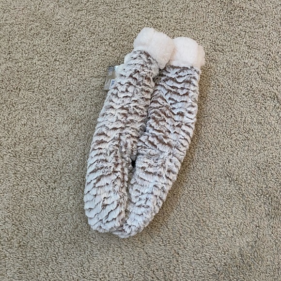 “CABIN SOCKS” 🤎 SUPER CUTE 🏡 SOFT, WARM & LINED - Picture 8 of 14